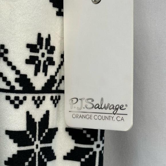 PJ Salvage Elastic Waist Draw String Snowflake Ski Print Long Lounge Sleep Pants - Picture 4 of 9